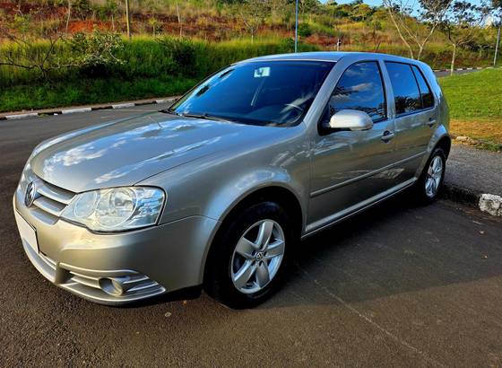 VOLKSWAGEN GOLF 1.6 MI 8V FLEX 4P MANUAL VOLKSWAGEN GOLF 1.6 MI 8V FLEX 4P MANUAL